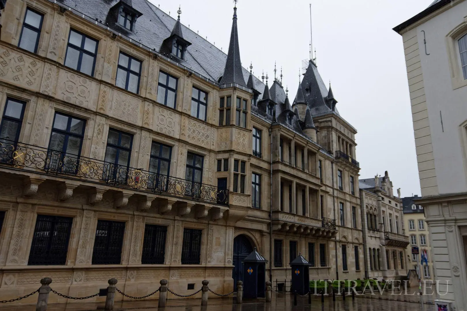 Palace of the Grand Dukes - Built in 1572-1573 as the town hall. From 1890, the official residence of the rulers of the duchy