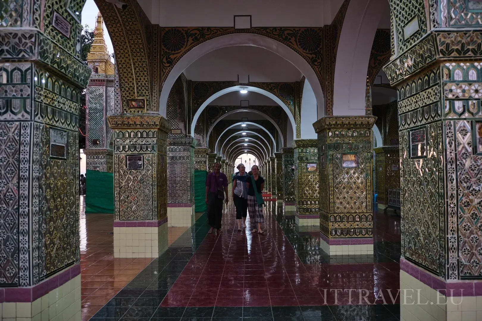 Su Taung Phyi Phaya temple